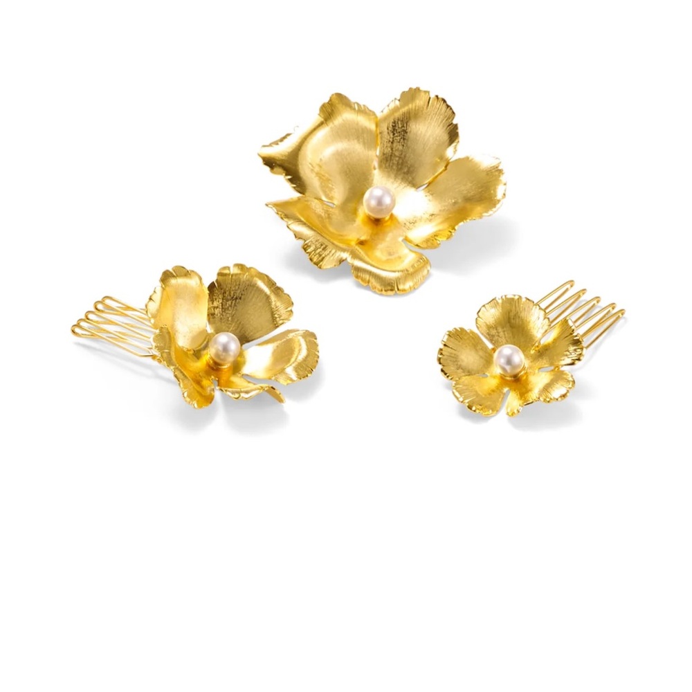 Gold Floral Hair Accessories with Pearls